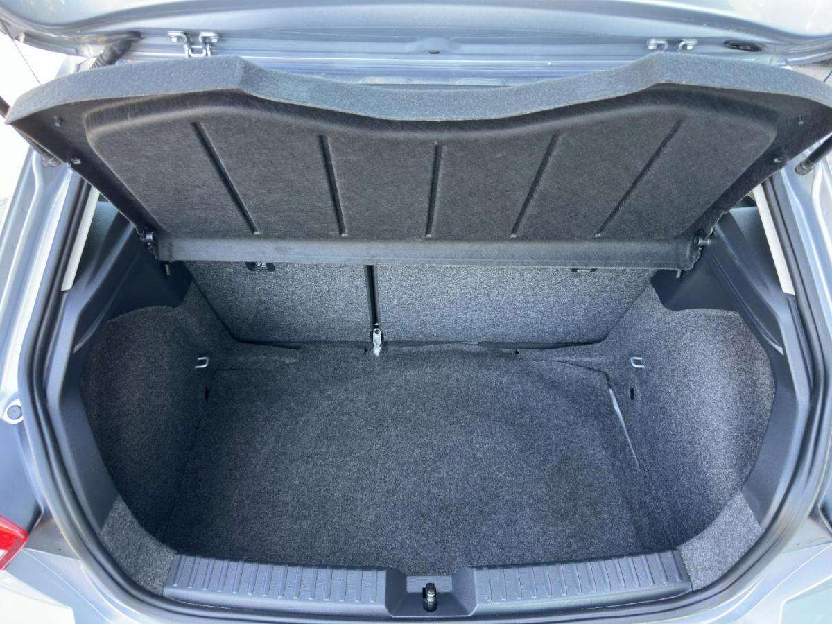 seat-ibiza-2023-gasolina-999cc
