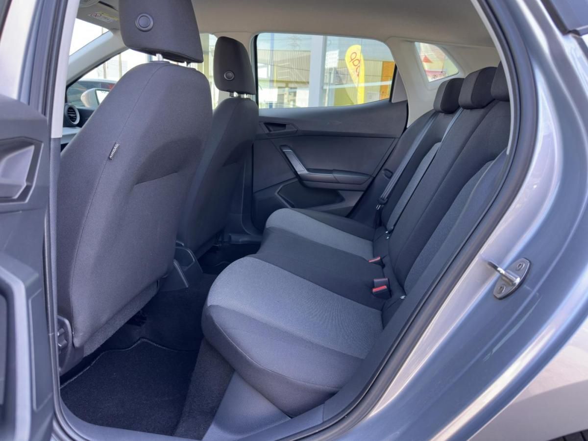 seat-ibiza-2023-gasolina-999cc