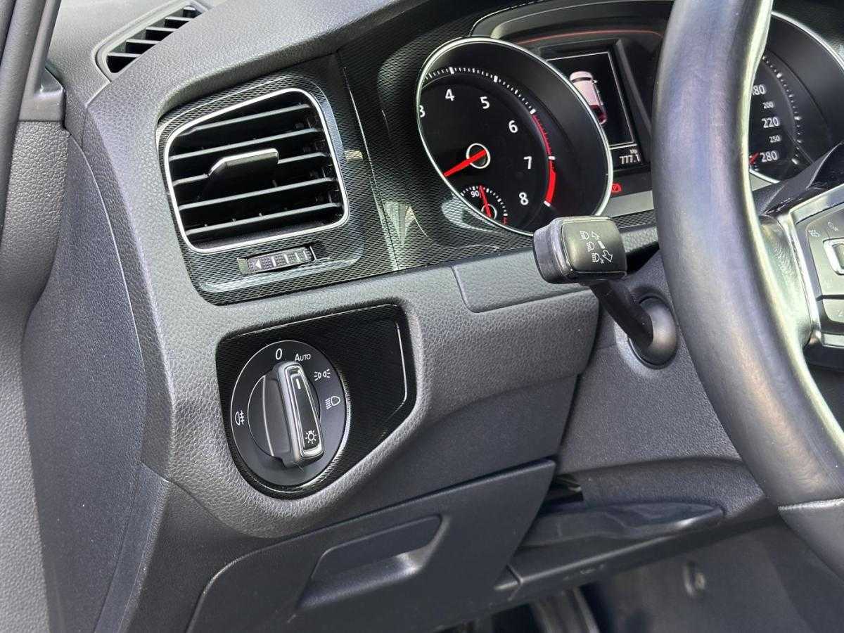 volkswagen-golf-2015-gasolina-1984cc