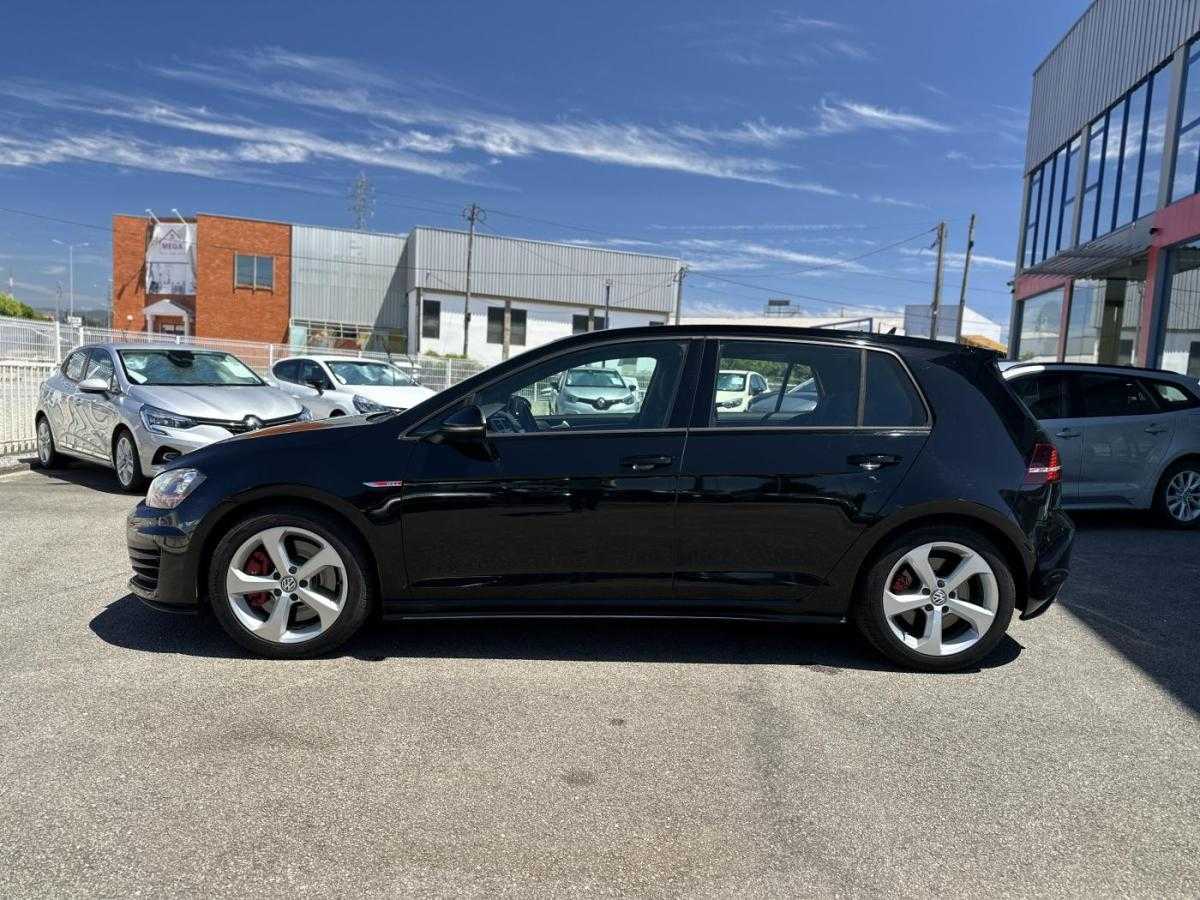 volkswagen-golf-2015-gasolina-1984cc