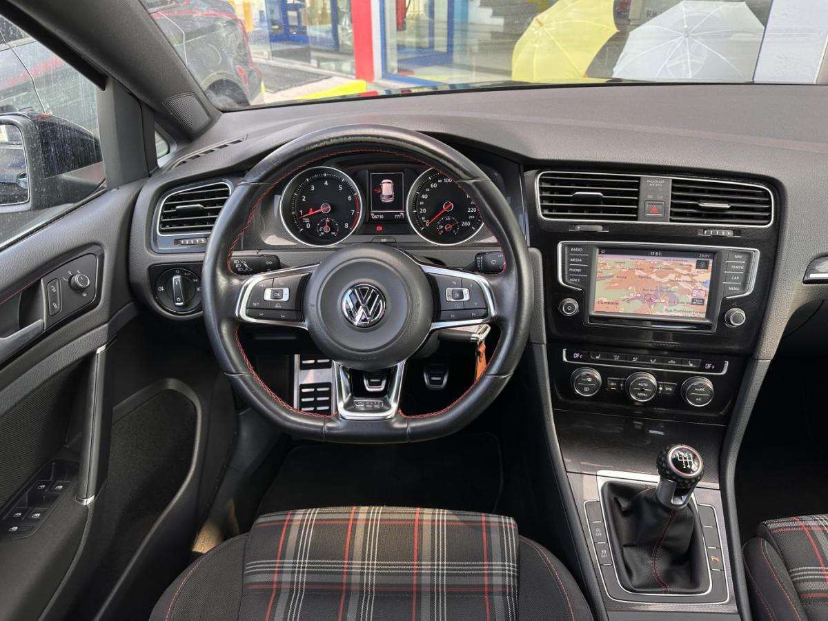 volkswagen-golf-2015-gasolina-1984cc