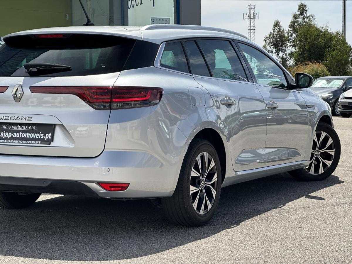 renault-megane-sport-tourer-2022-diesel-1461cc