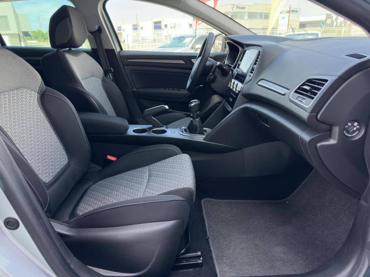 renault-megane-sport-tourer-2022-diesel-1461cc