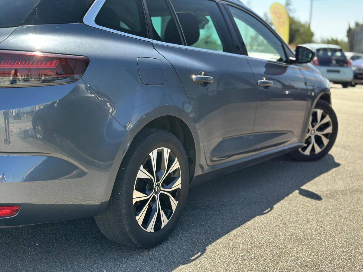 renault-megane-sport-tourer-2022-diesel-1461cc