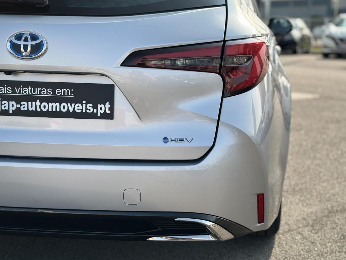 toyota-corolla-sw-2024-hibrido-a-gasolina-1798cc