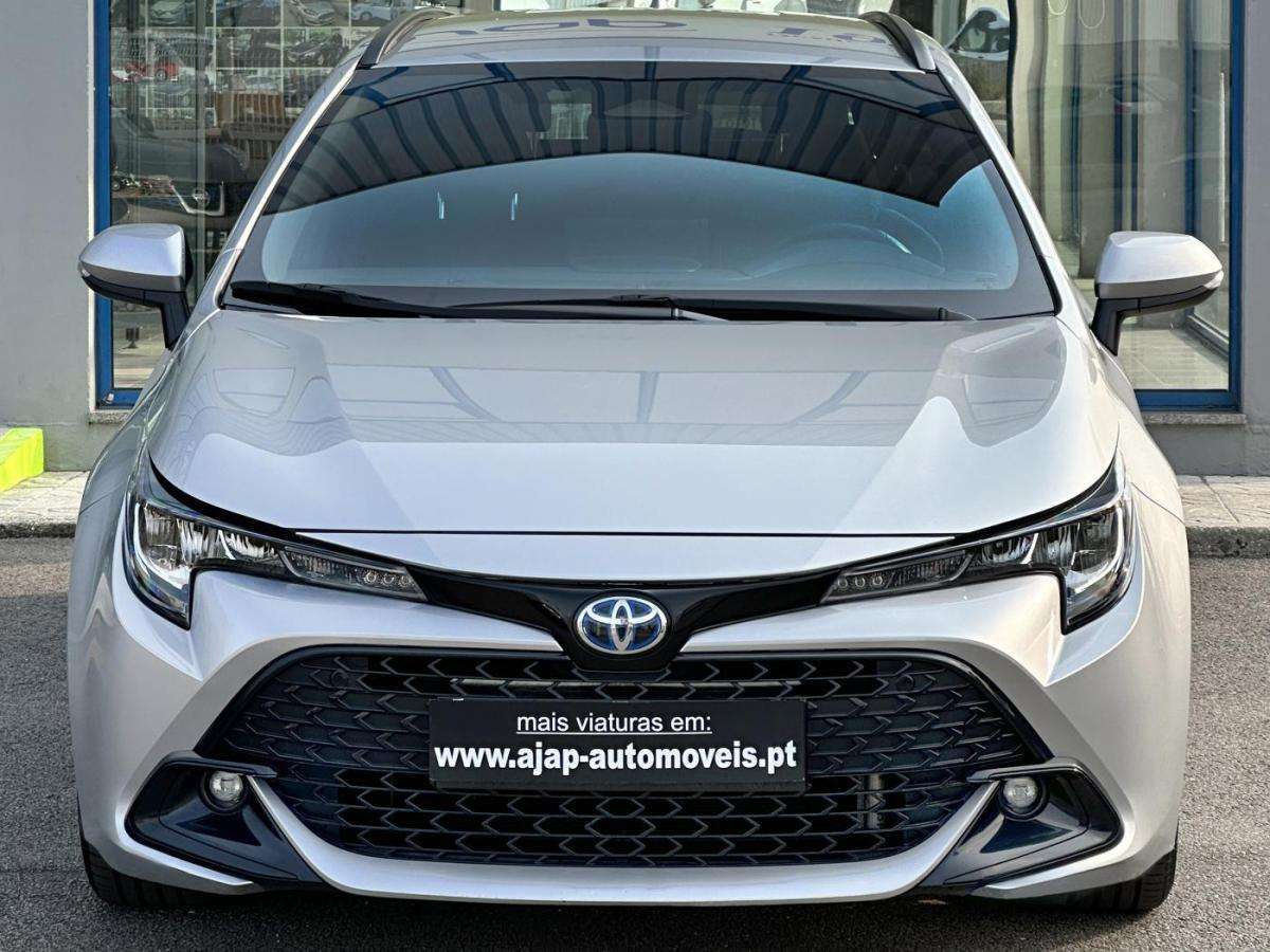 toyota-corolla-sw-2024-hibrido-a-gasolina-1798cc