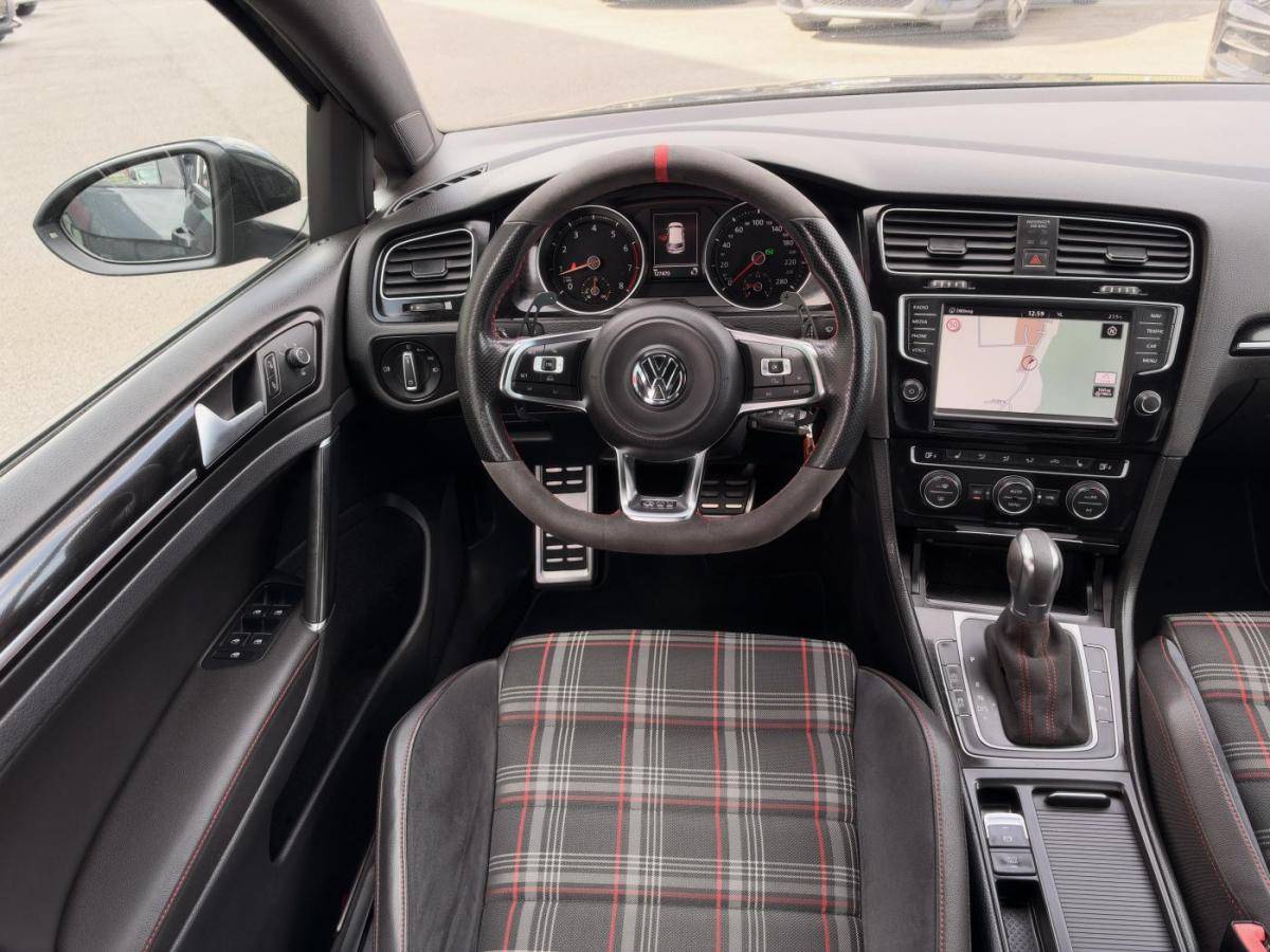 volkswagen-golf-2016-gasolina-1984cc