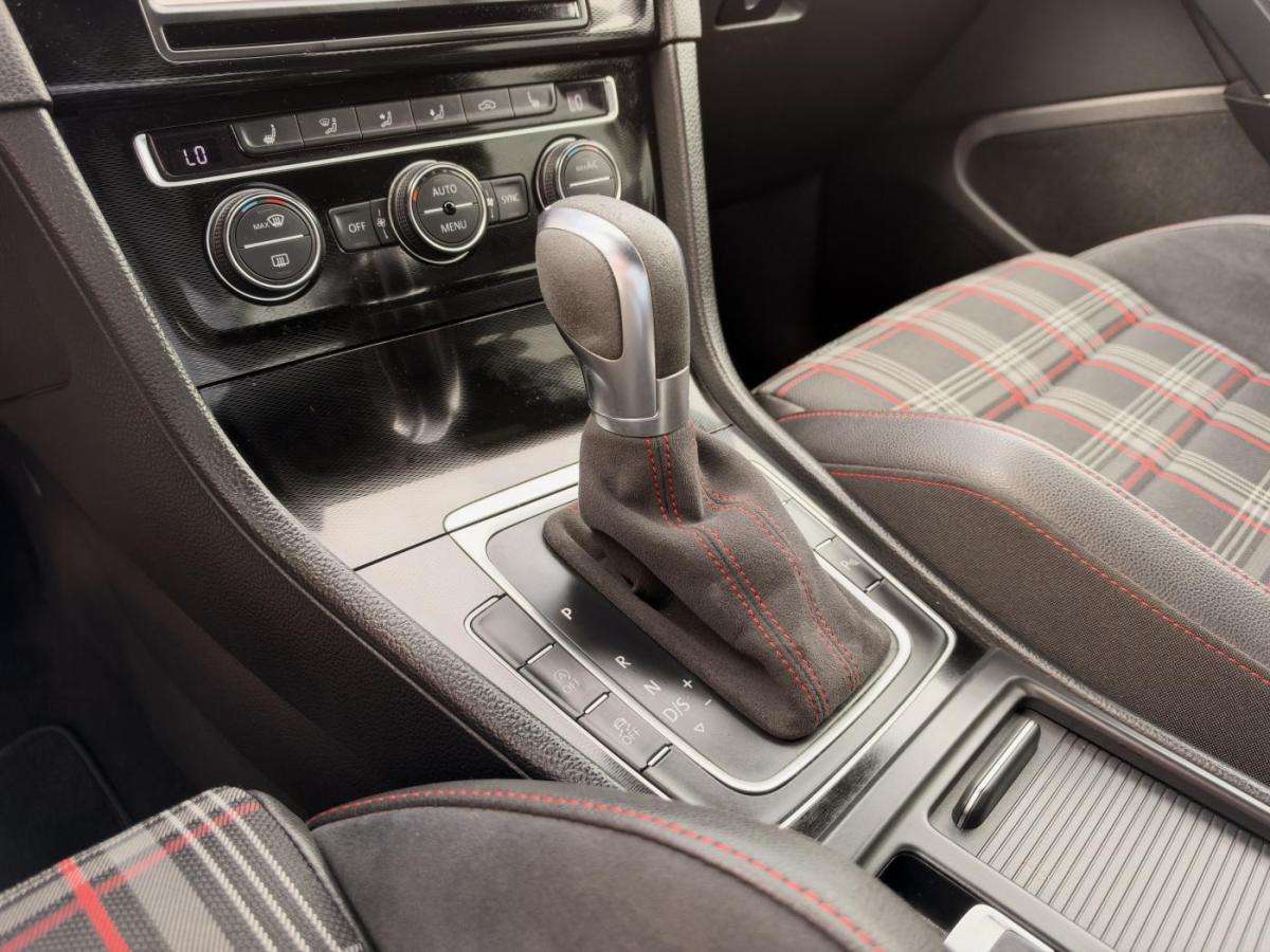 volkswagen-golf-2016-gasolina-1984cc