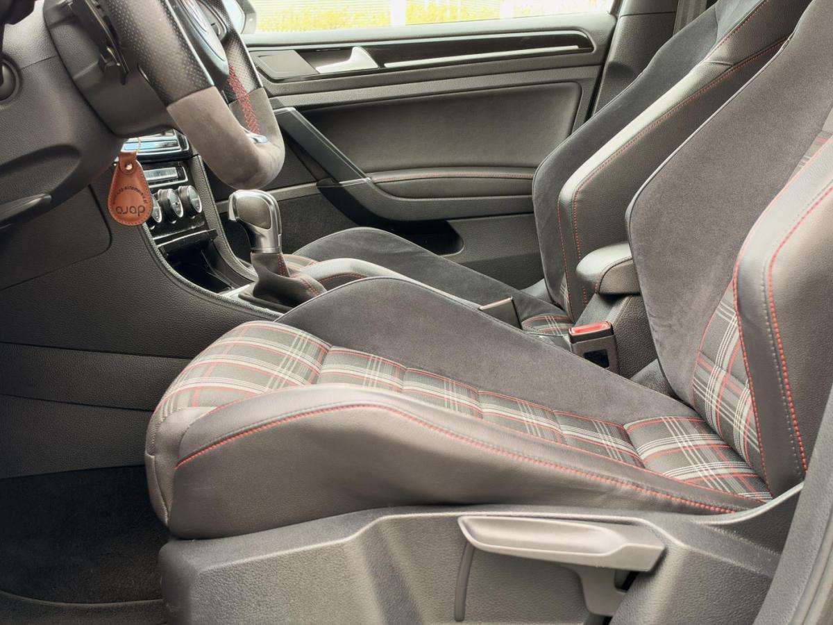volkswagen-golf-2016-gasolina-1984cc