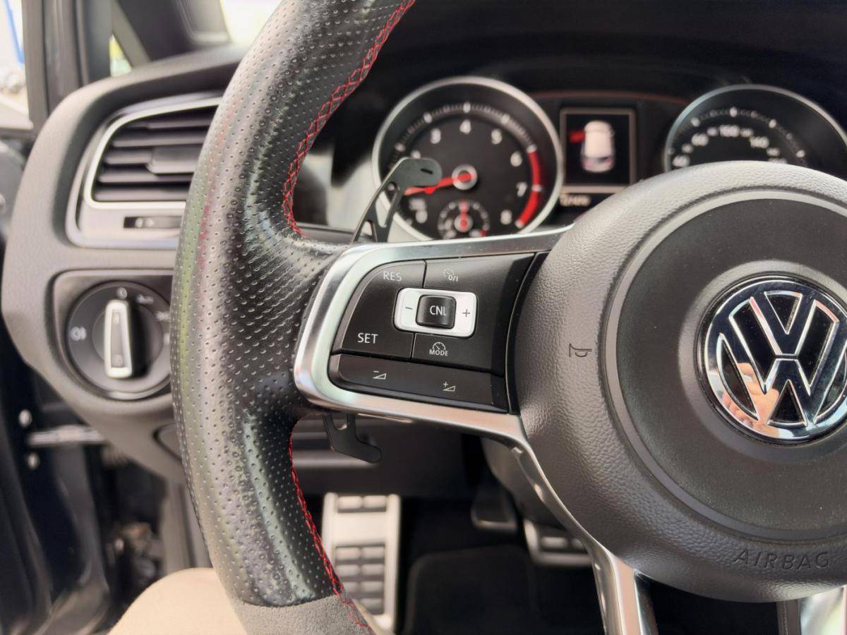 volkswagen-golf-2016-gasolina-1984cc