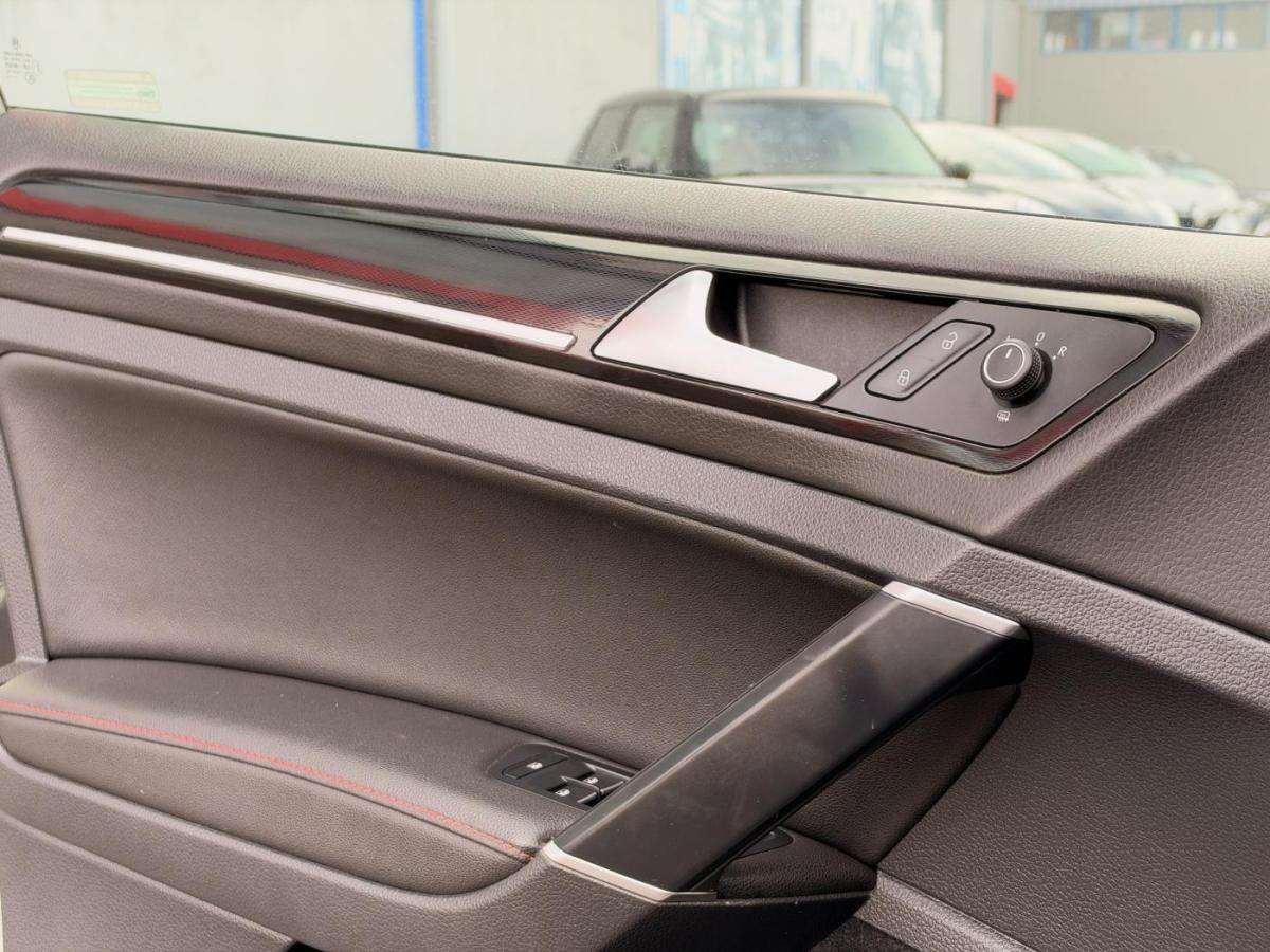 volkswagen-golf-2016-gasolina-1984cc