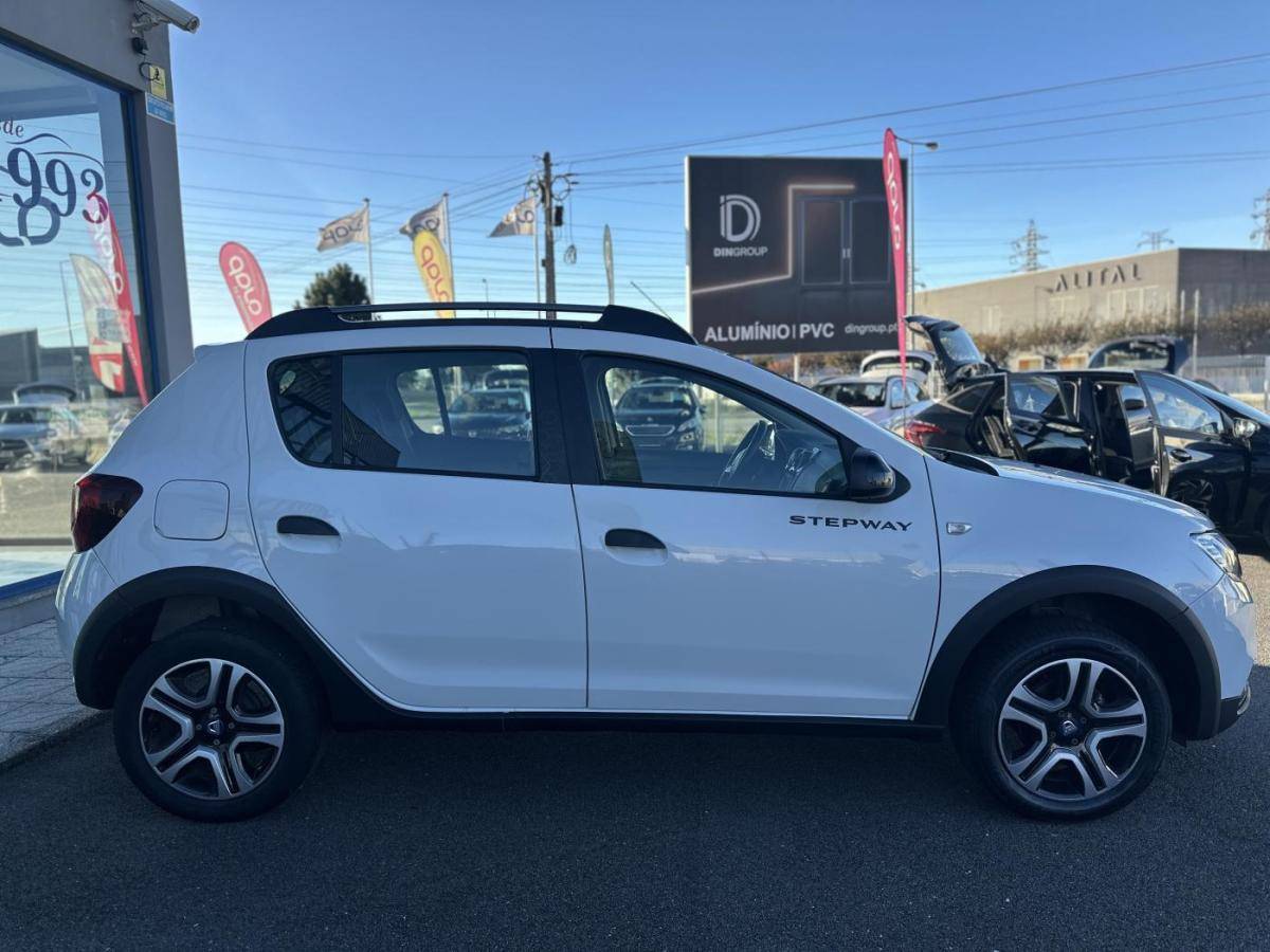 dacia-sandero-2020-gasolina-999cc