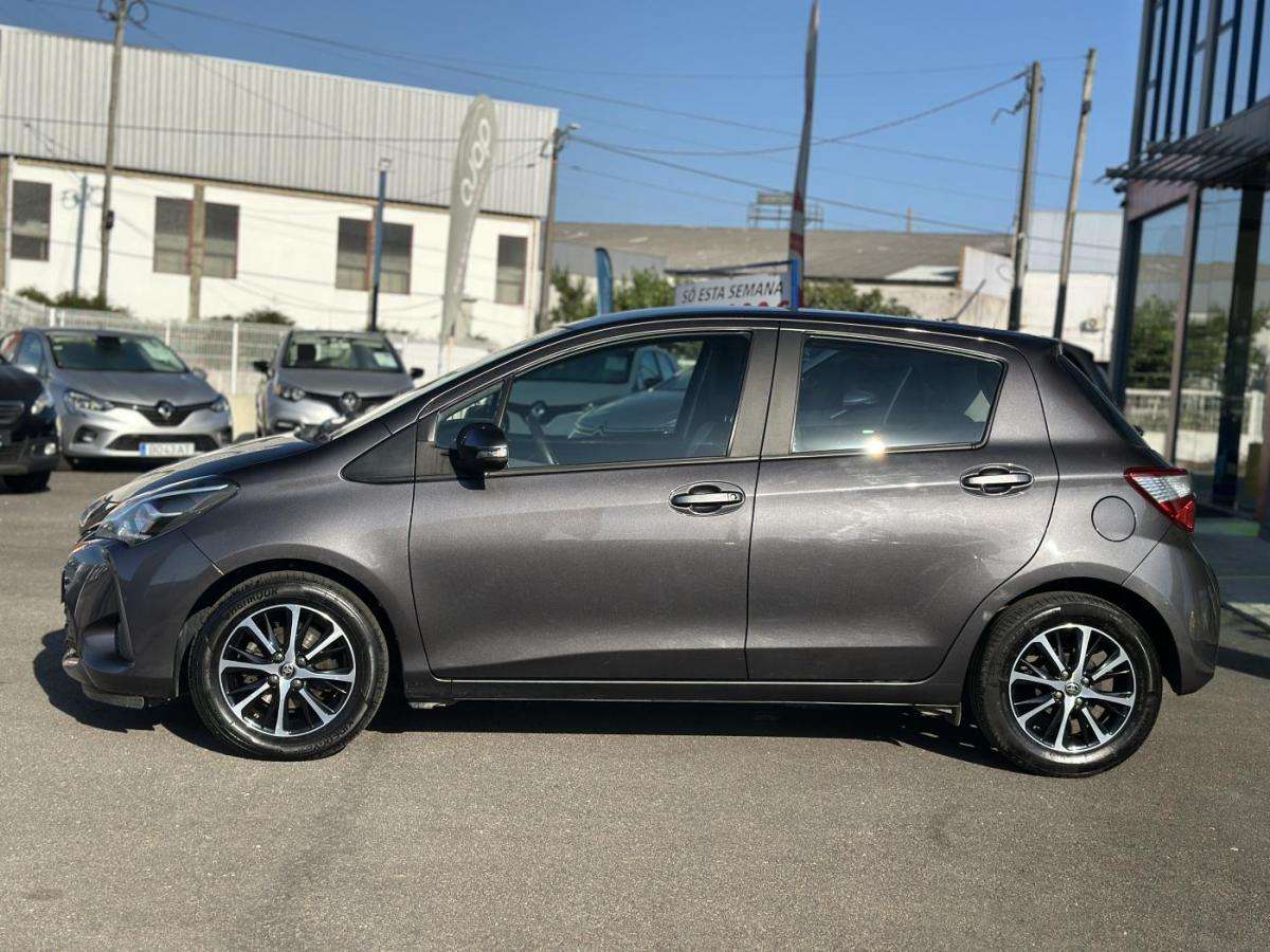 toyota-yaris-2020-gasolina-998cc