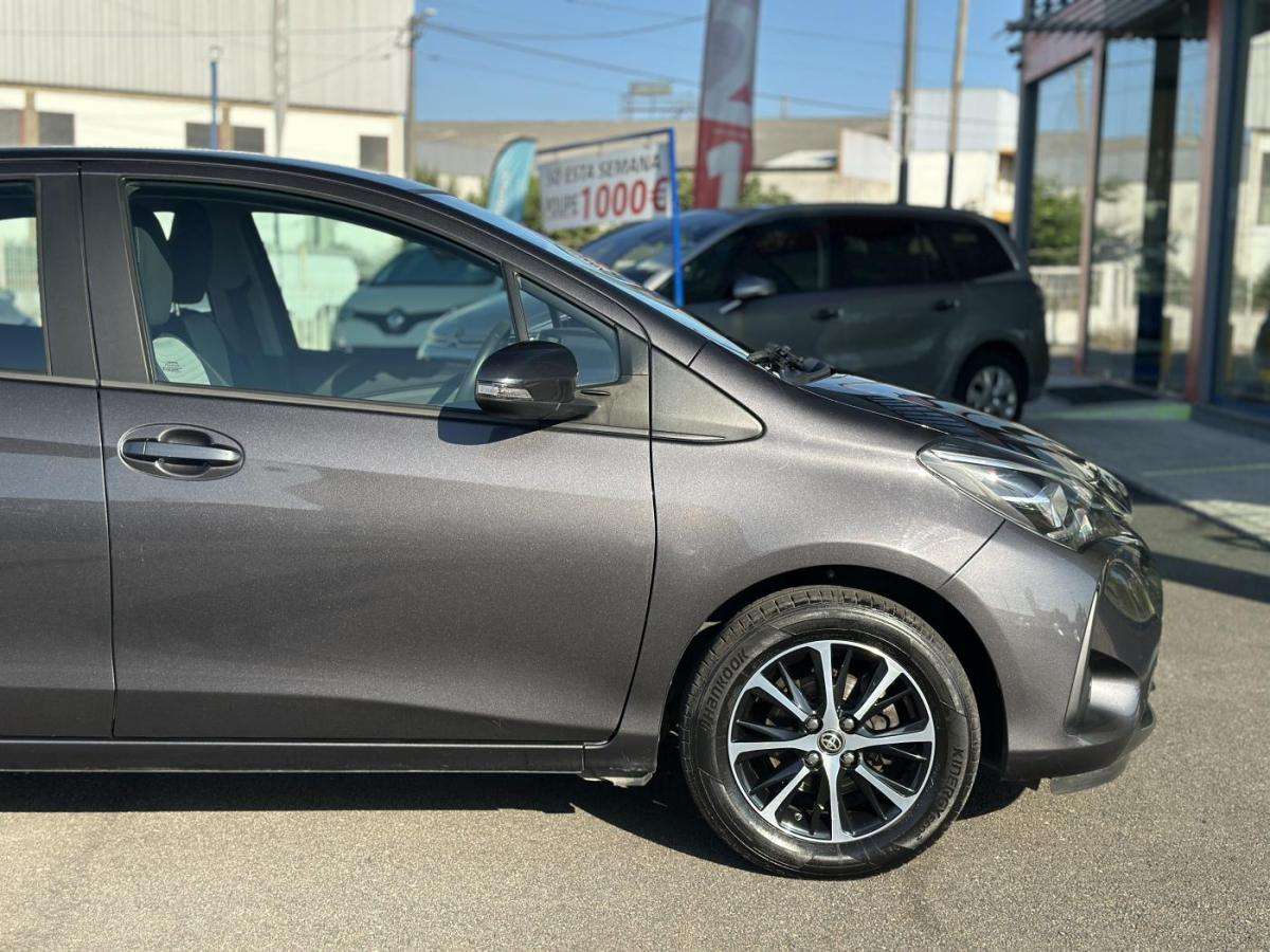 toyota-yaris-2020-gasolina-998cc