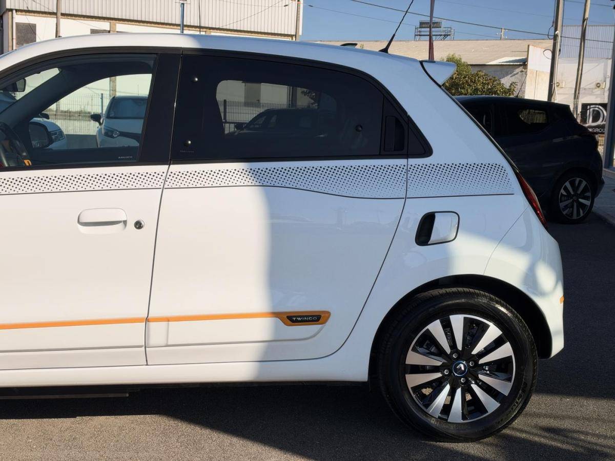 renault-twingo-2022-eletrico-0cc