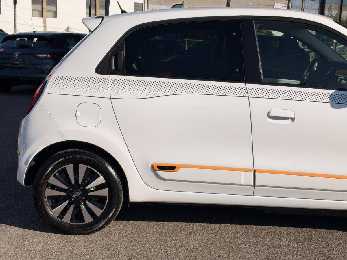 renault-twingo-2022-eletrico-0cc