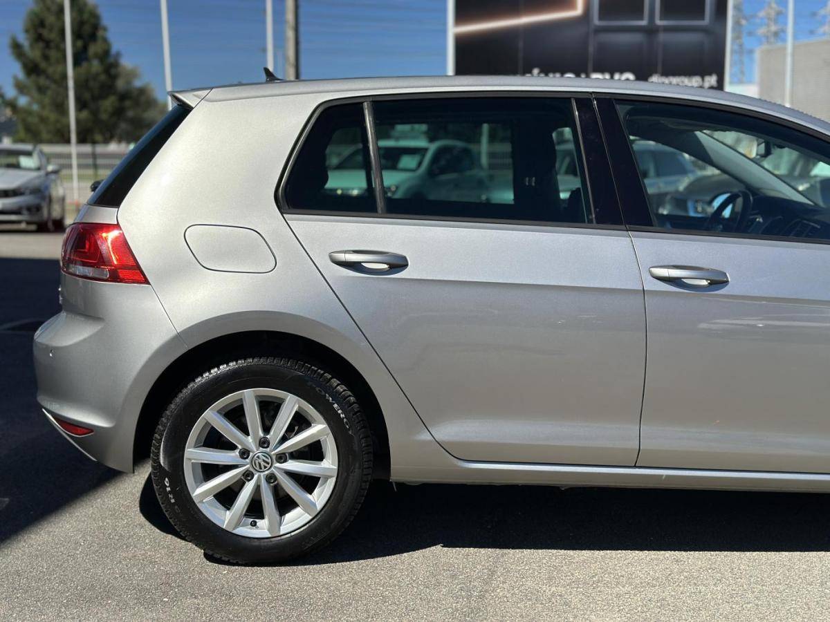 volkswagen-golf-2015-diesel-1598cc