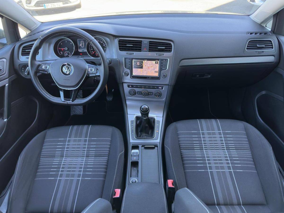 volkswagen-golf-2015-diesel-1598cc