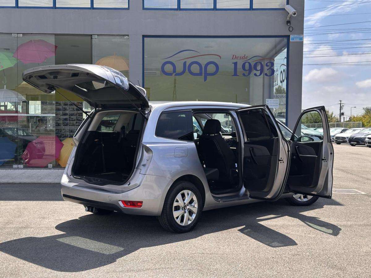 citroen-c4-grand-picasso-2018-diesel-1560cc