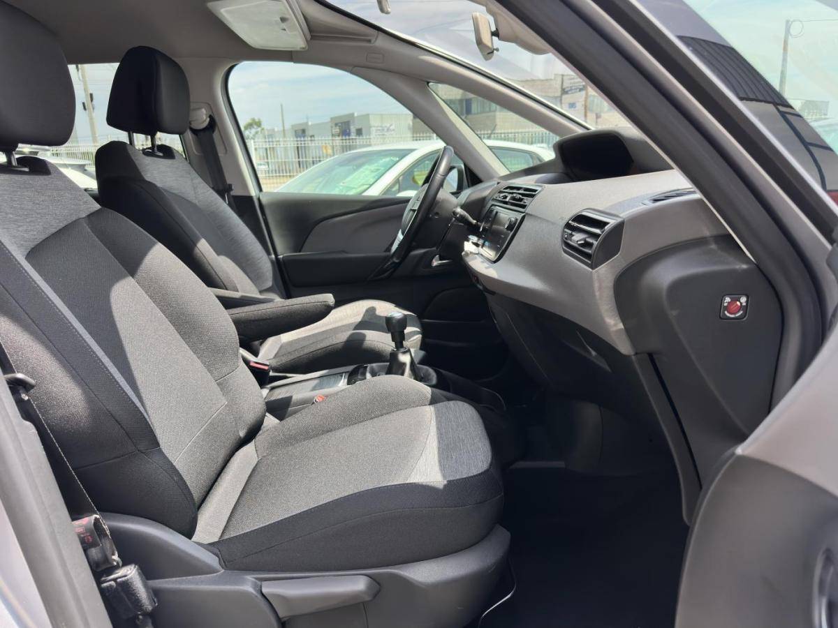 citroen-c4-grand-picasso-2018-diesel-1560cc