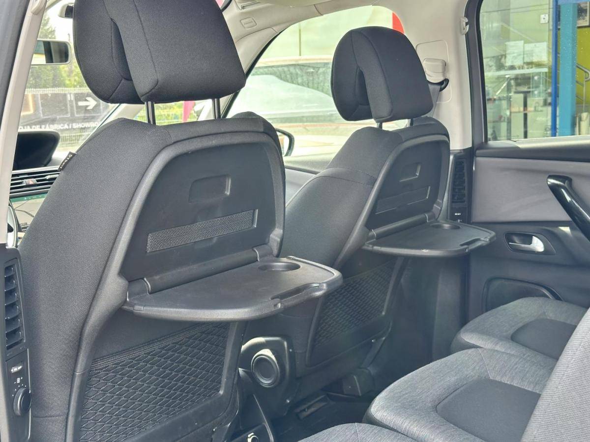 citroen-c4-grand-picasso-2018-diesel-1560cc