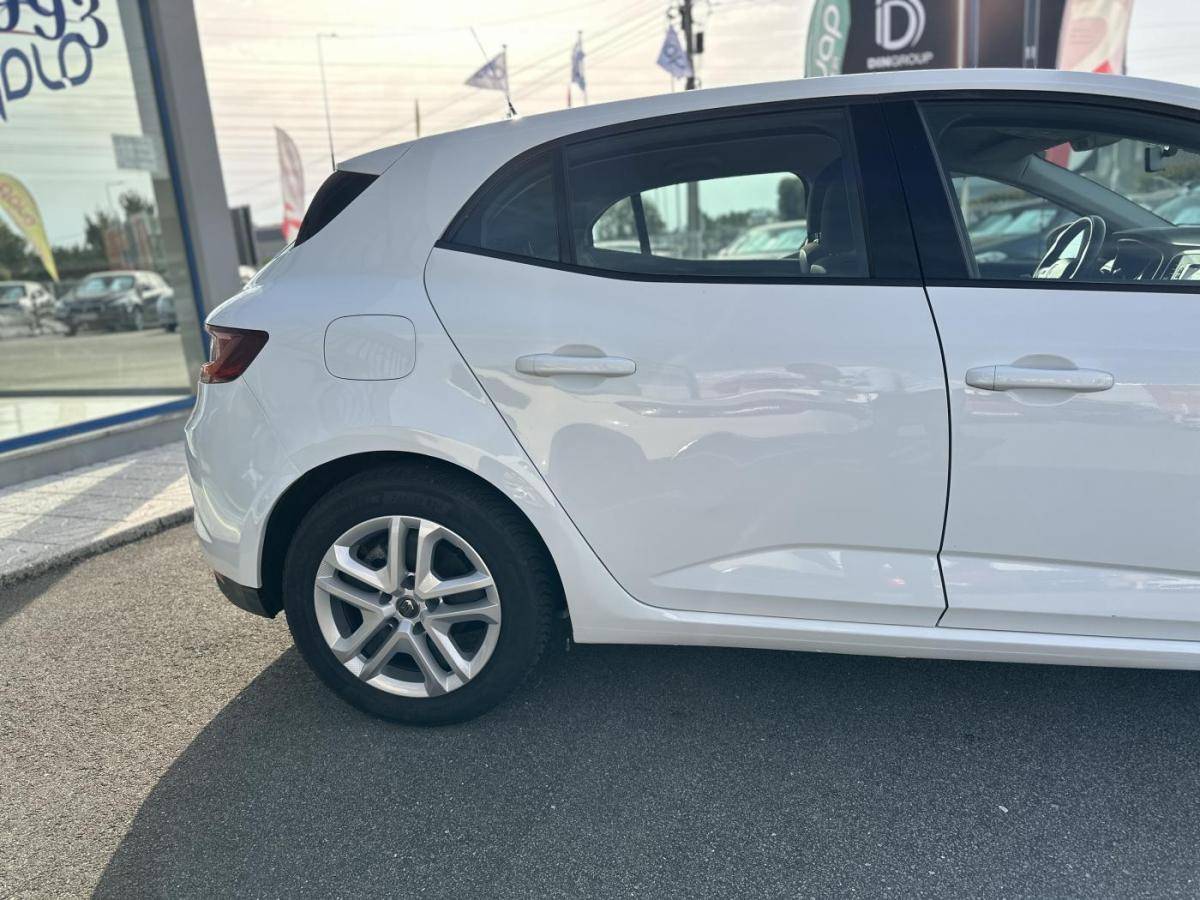 renault-megane-2016-gasolina-1197cc