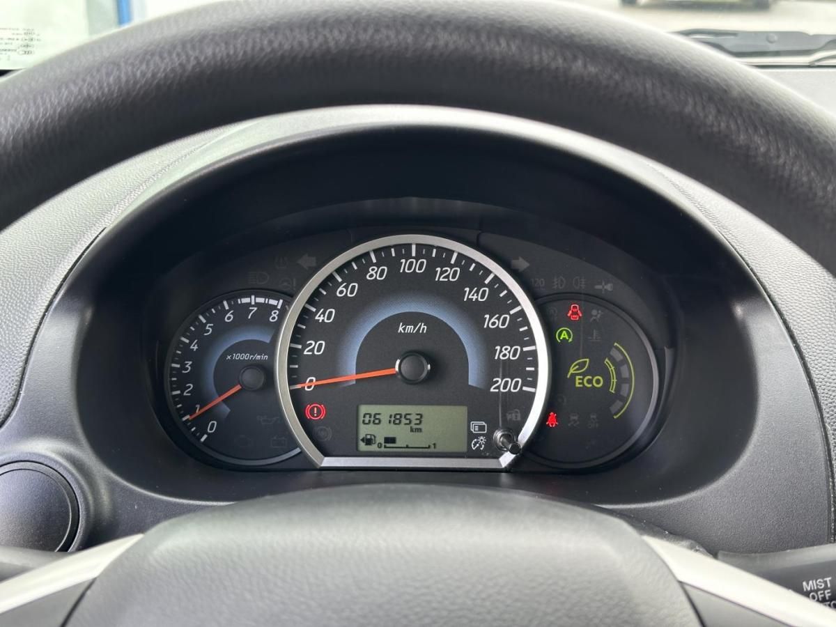 mitsubishi-space-star-2015-gasolina-999cc