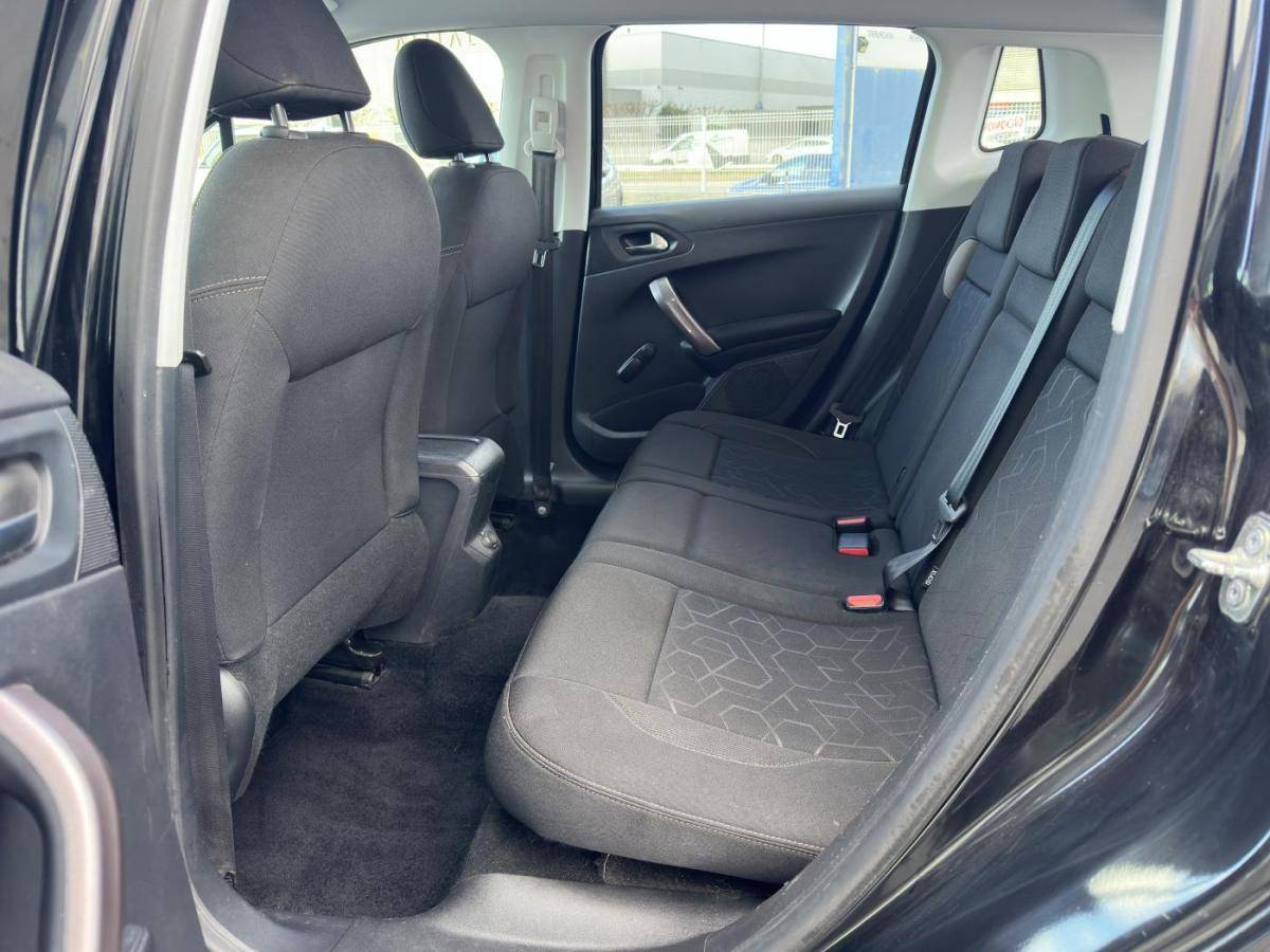 peugeot-2008-2015-diesel-1560cc