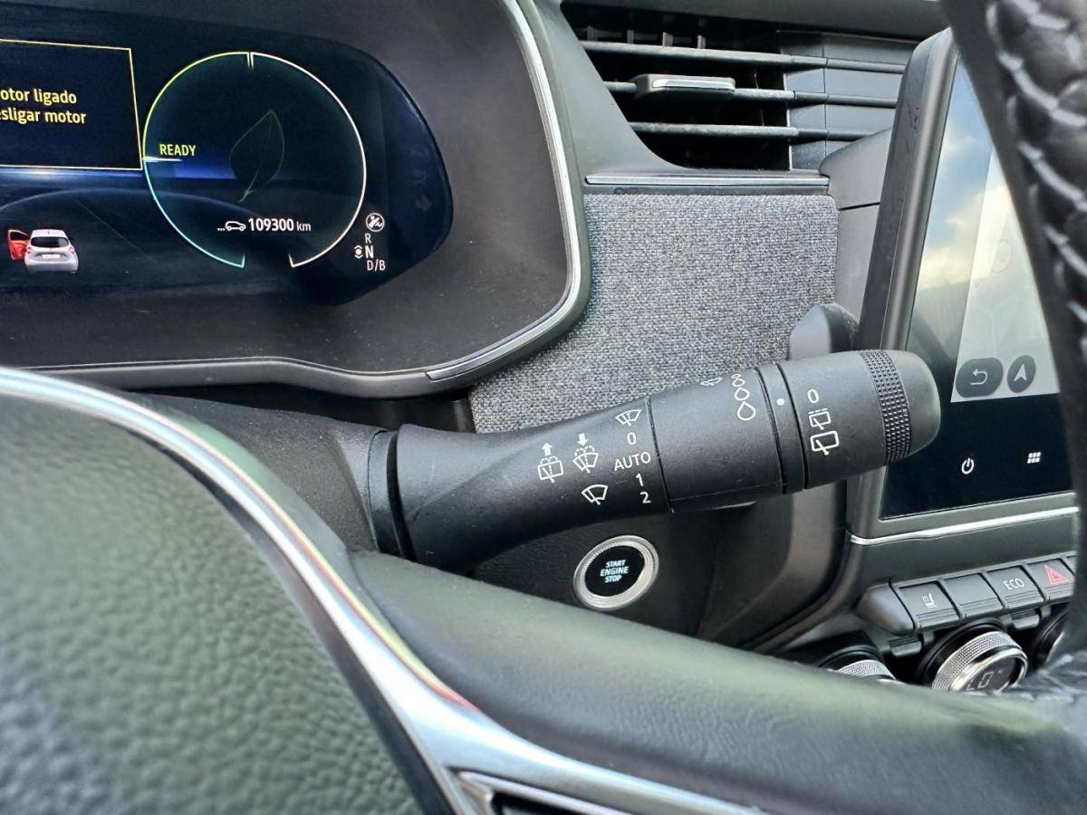 renault-zoe-2021-eletrico-0cc