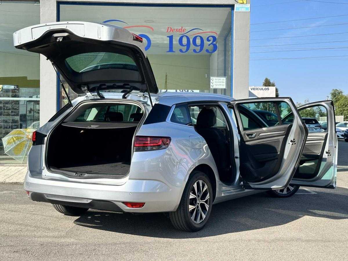 renault-megane-sport-tourer-2021-diesel-1461cc