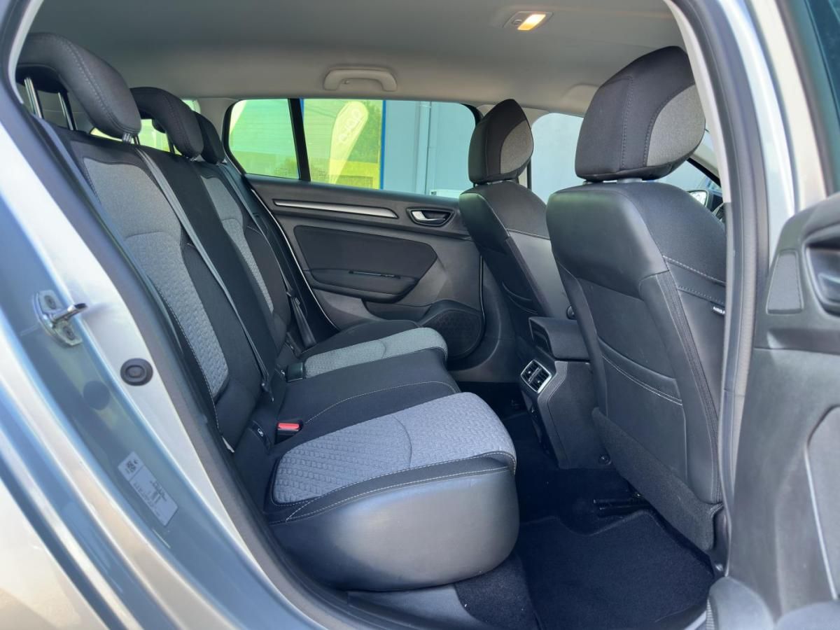 renault-megane-sport-tourer-2021-diesel-1461cc