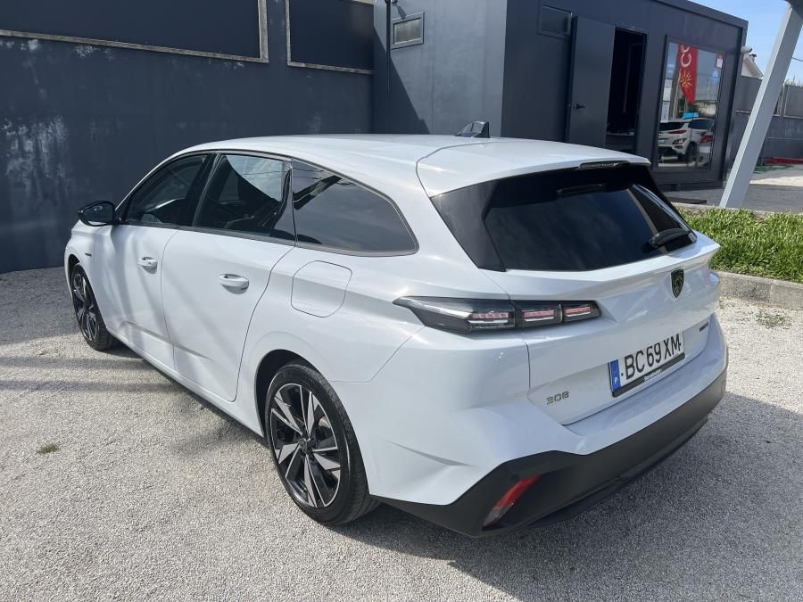 peugeot-308-2023-hibrido-a-gasolina-1598cc