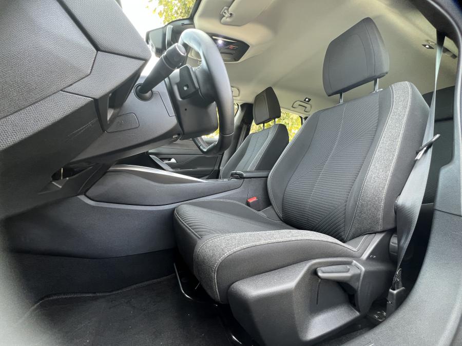 peugeot-308-2023-hibrido-a-gasolina-1598cc