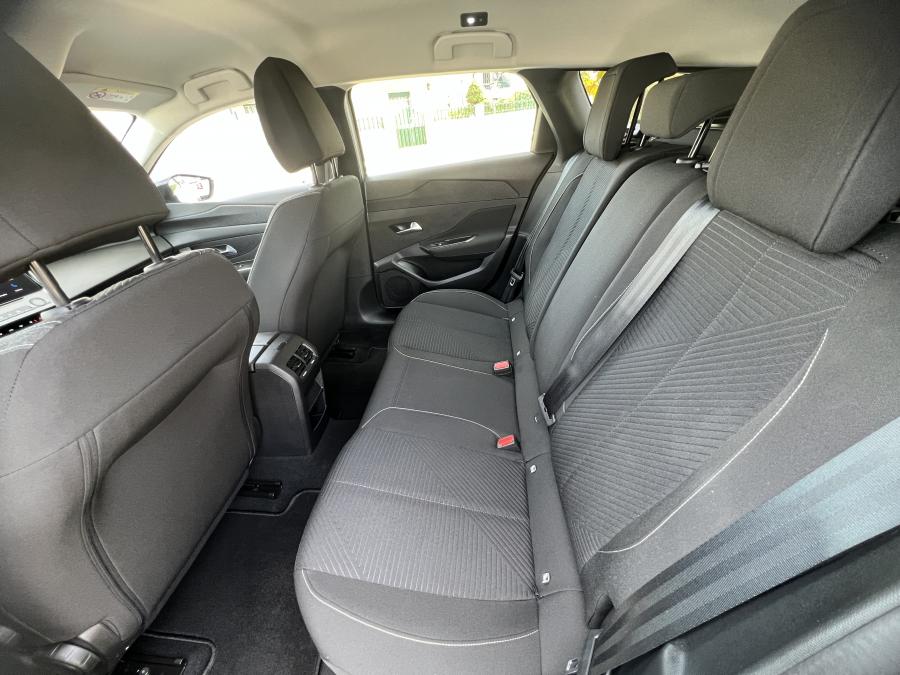 peugeot-308-2023-hibrido-a-gasolina-1598cc