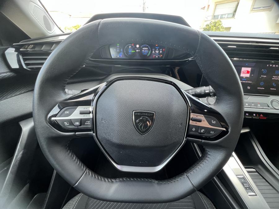 peugeot-308-2023-hibrido-a-gasolina-1598cc