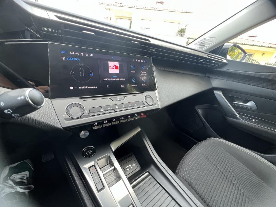 peugeot-308-2023-hibrido-a-gasolina-1598cc