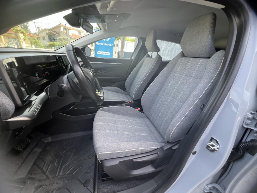 renault-megane-e-tech-2023-eletrico-0cc