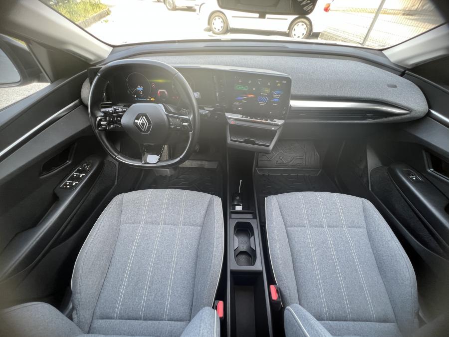 renault-megane-e-tech-2023-eletrico-0cc