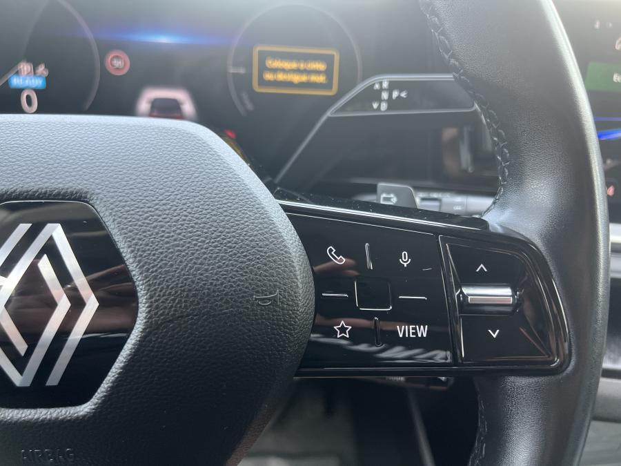 renault-megane-e-tech-2023-eletrico-0cc