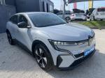 renault-megane-e-tech-2023-eletrico-0cc