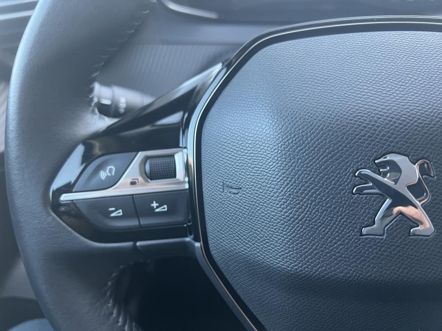 peugeot-e-2008-2021-eletrico-0cc