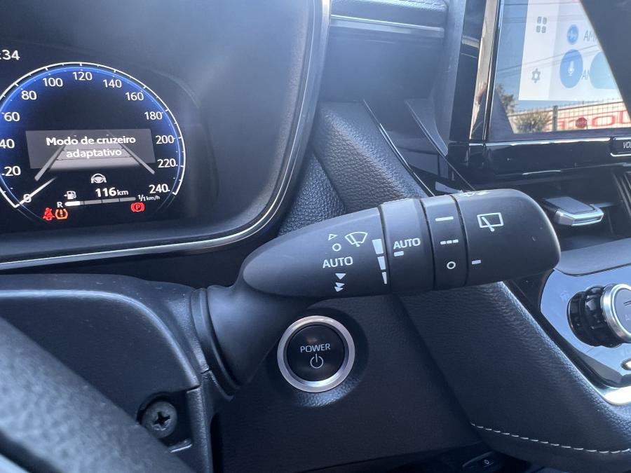 toyota-corolla-sw-2023-hibrido-a-gasolina-1798cc