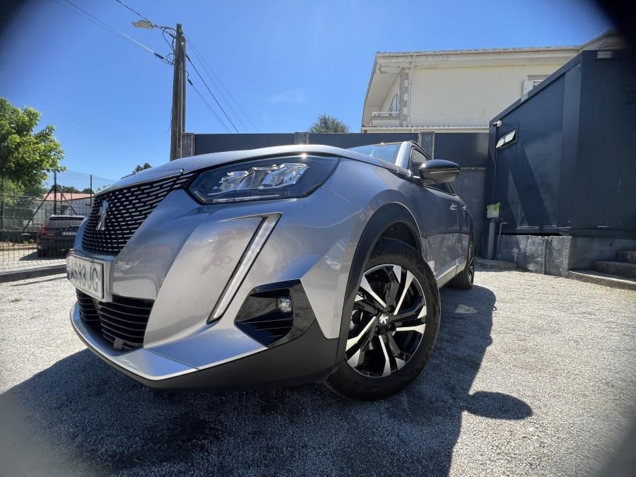 peugeot-e-2008-2022-eletrico-0cc