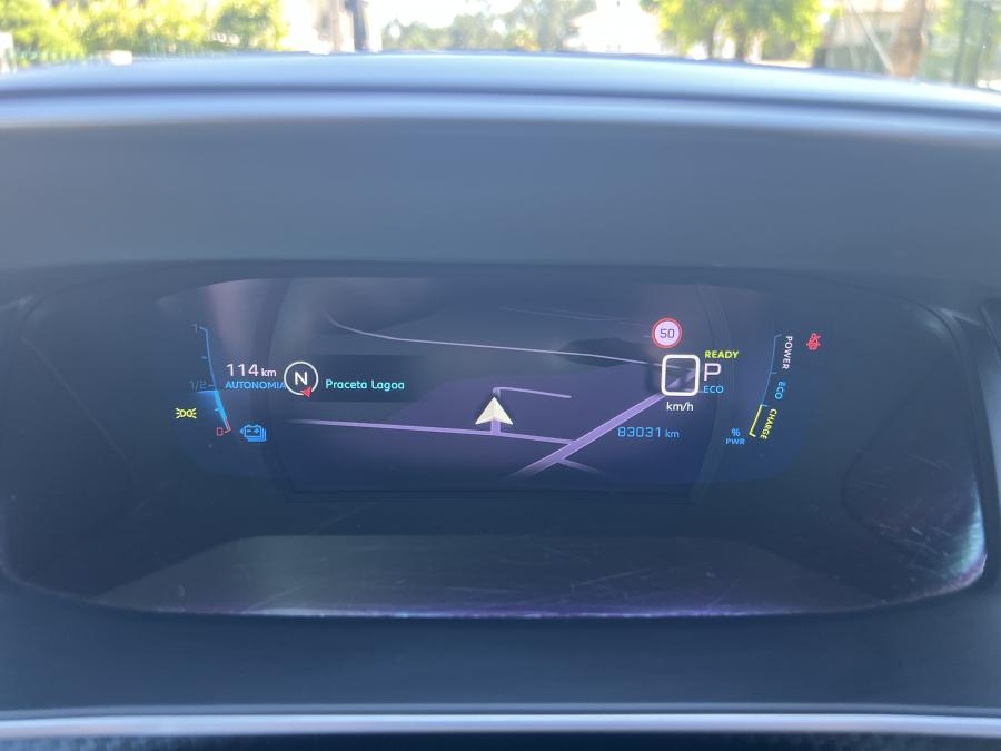 peugeot-e-2008-2022-eletrico-0cc