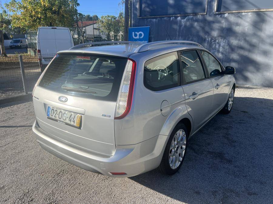 ford-focus-sw-2010-diesel-1560cc