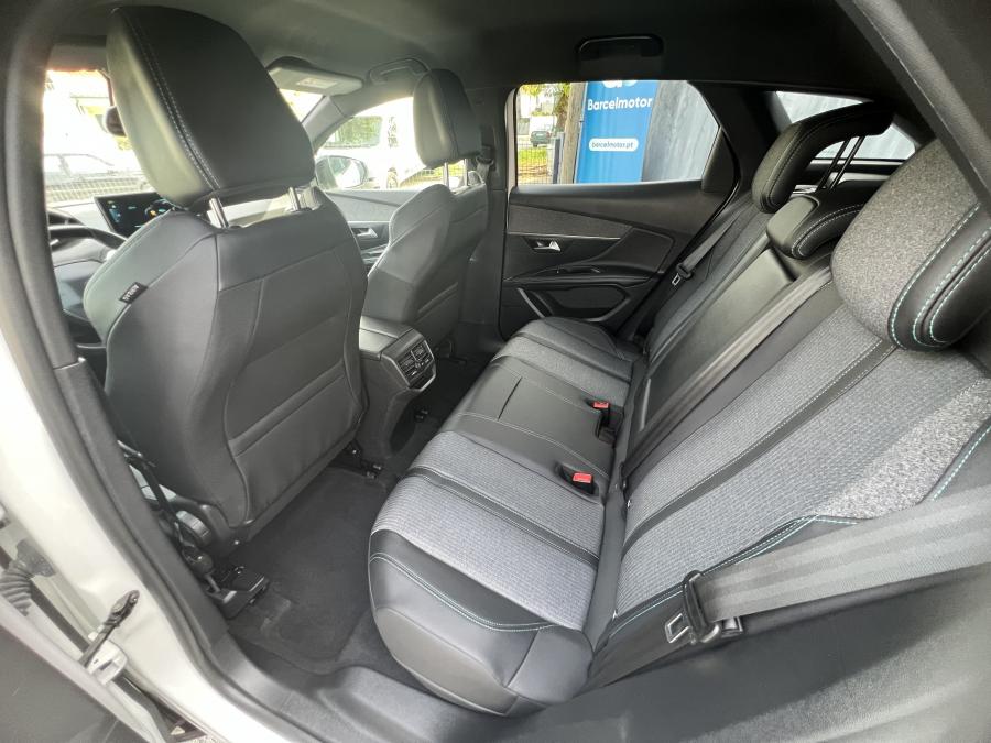 peugeot-3008-2023-hibrido-a-gasolina-1598cc