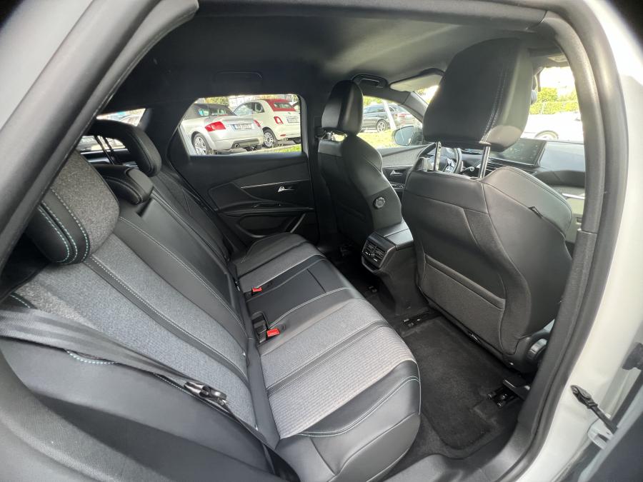 peugeot-3008-2023-hibrido-a-gasolina-1598cc