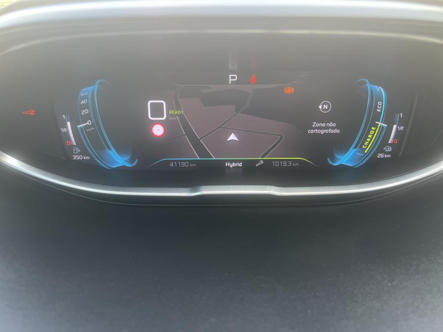 peugeot-3008-2023-hibrido-a-gasolina-1598cc