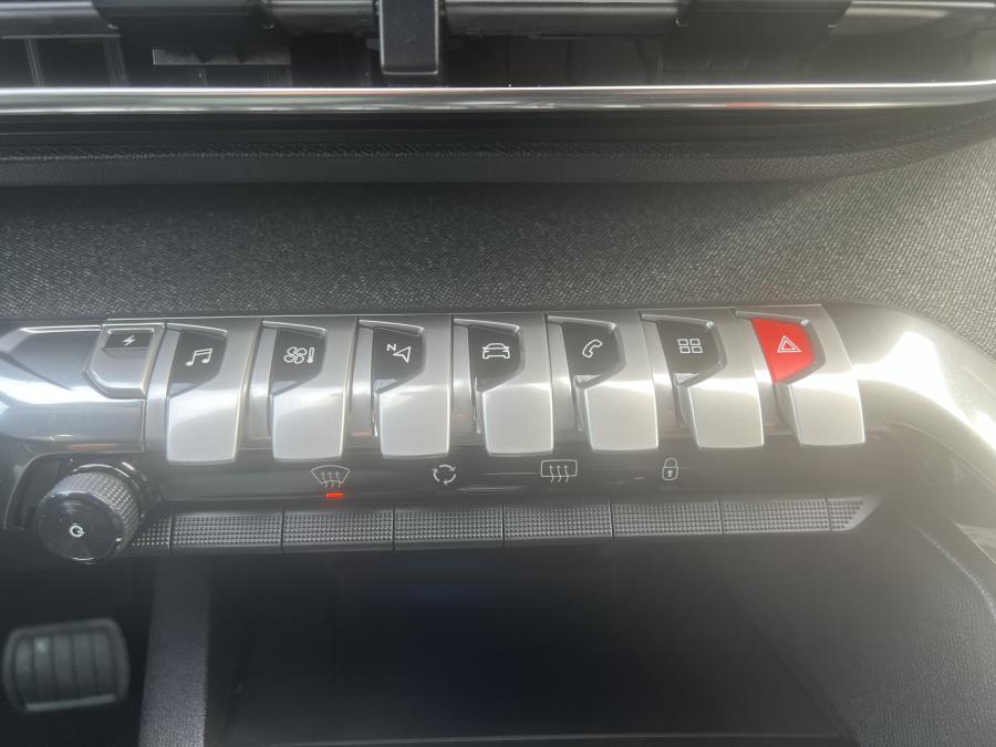 peugeot-3008-2023-hibrido-a-gasolina-1598cc