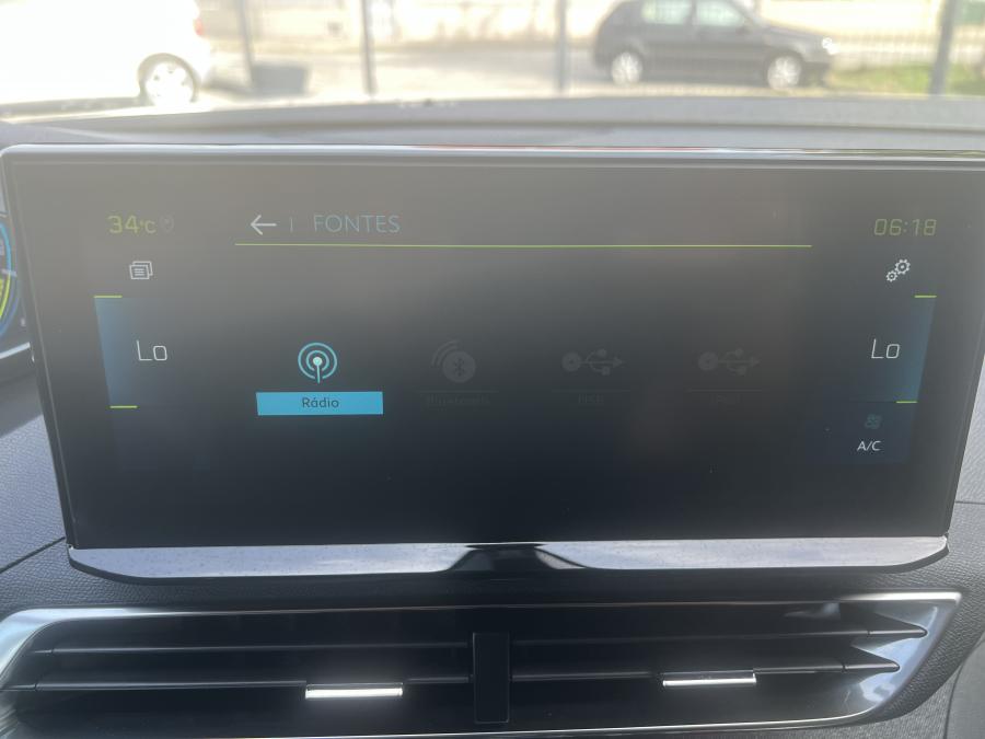 peugeot-3008-2023-hibrido-a-gasolina-1598cc